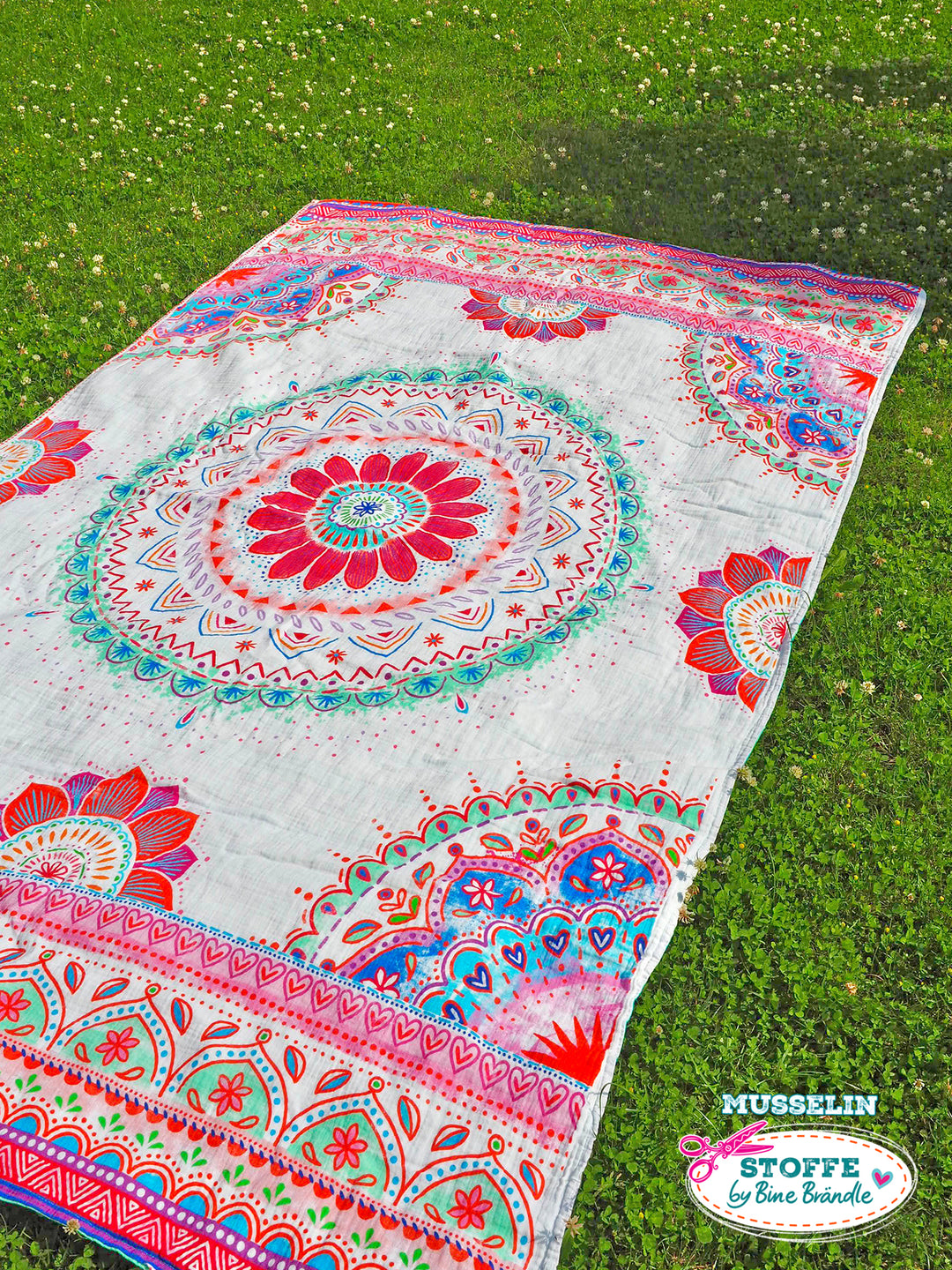 B-Ware Mandalas weiß-rot – Stoff